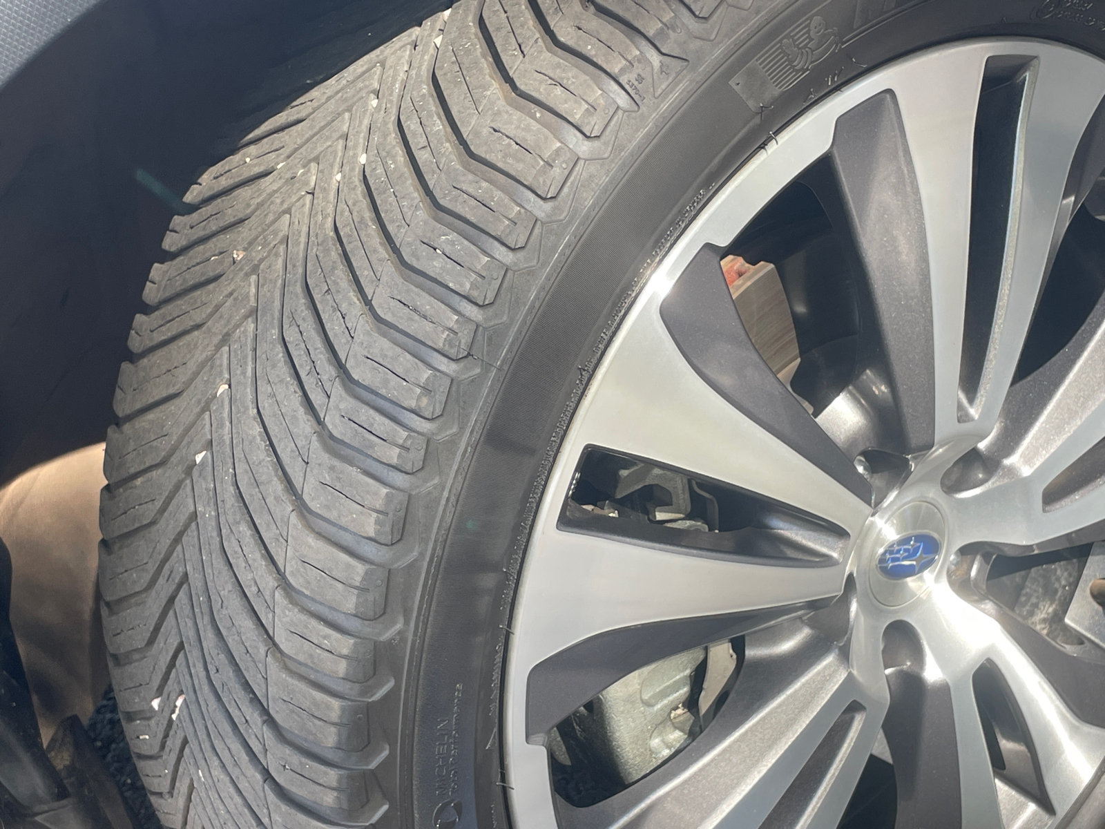 Used 2022 Subaru Ascent Touring AWD/4WD image 9
