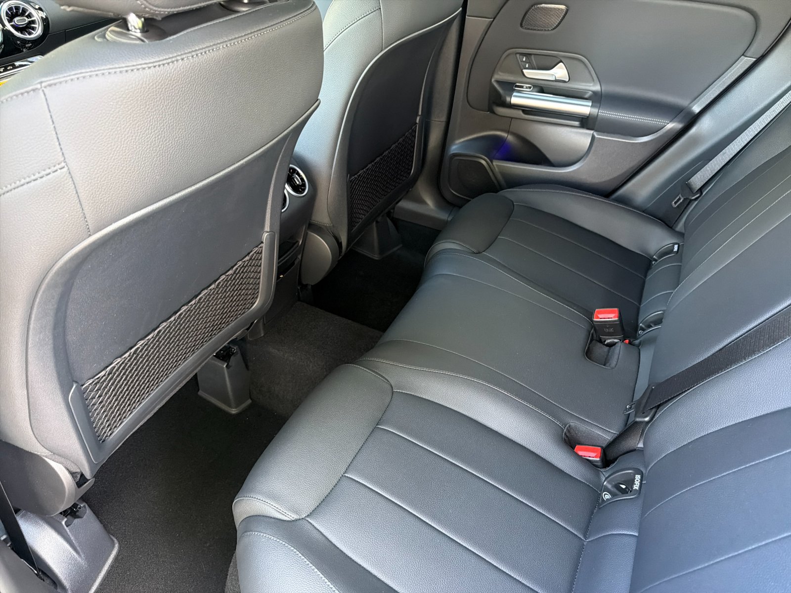 New 2026 Mercedes-Benz GLA 250 4MATIC image 11