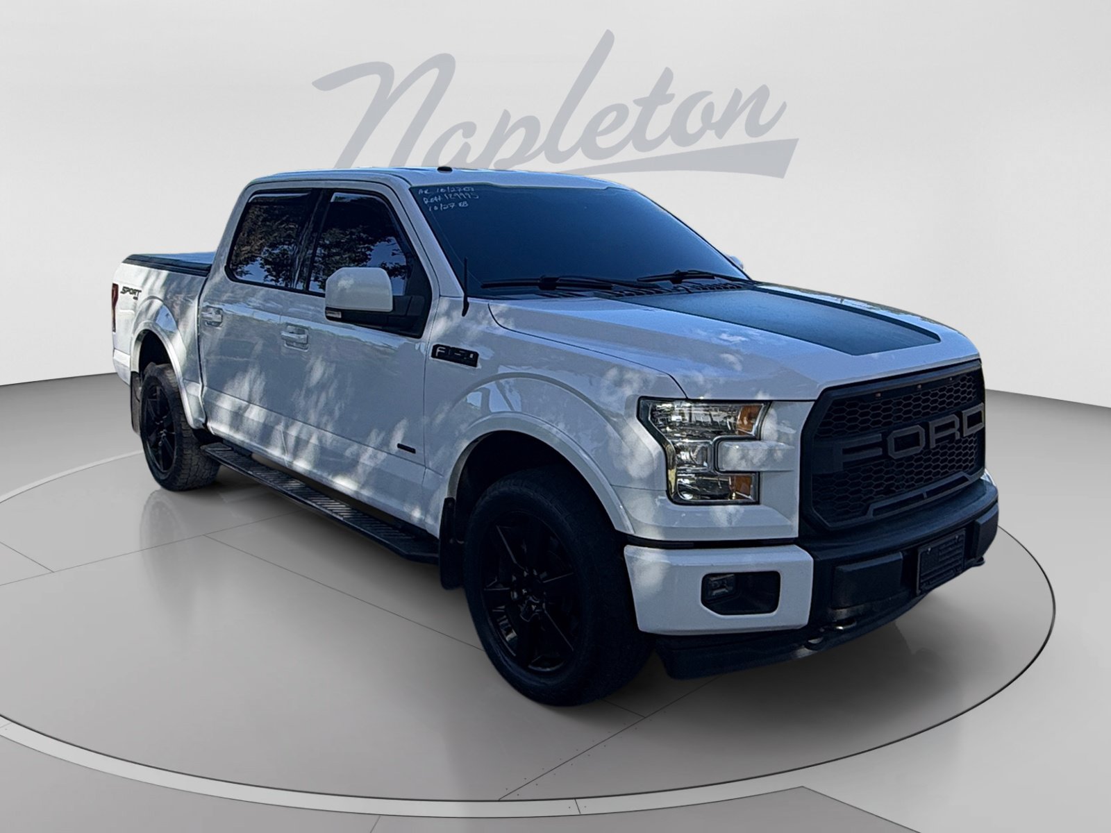 Used 2017 Ford F150 XLT w/ Equipment Group 302A Luxury AWD/4WD image 8