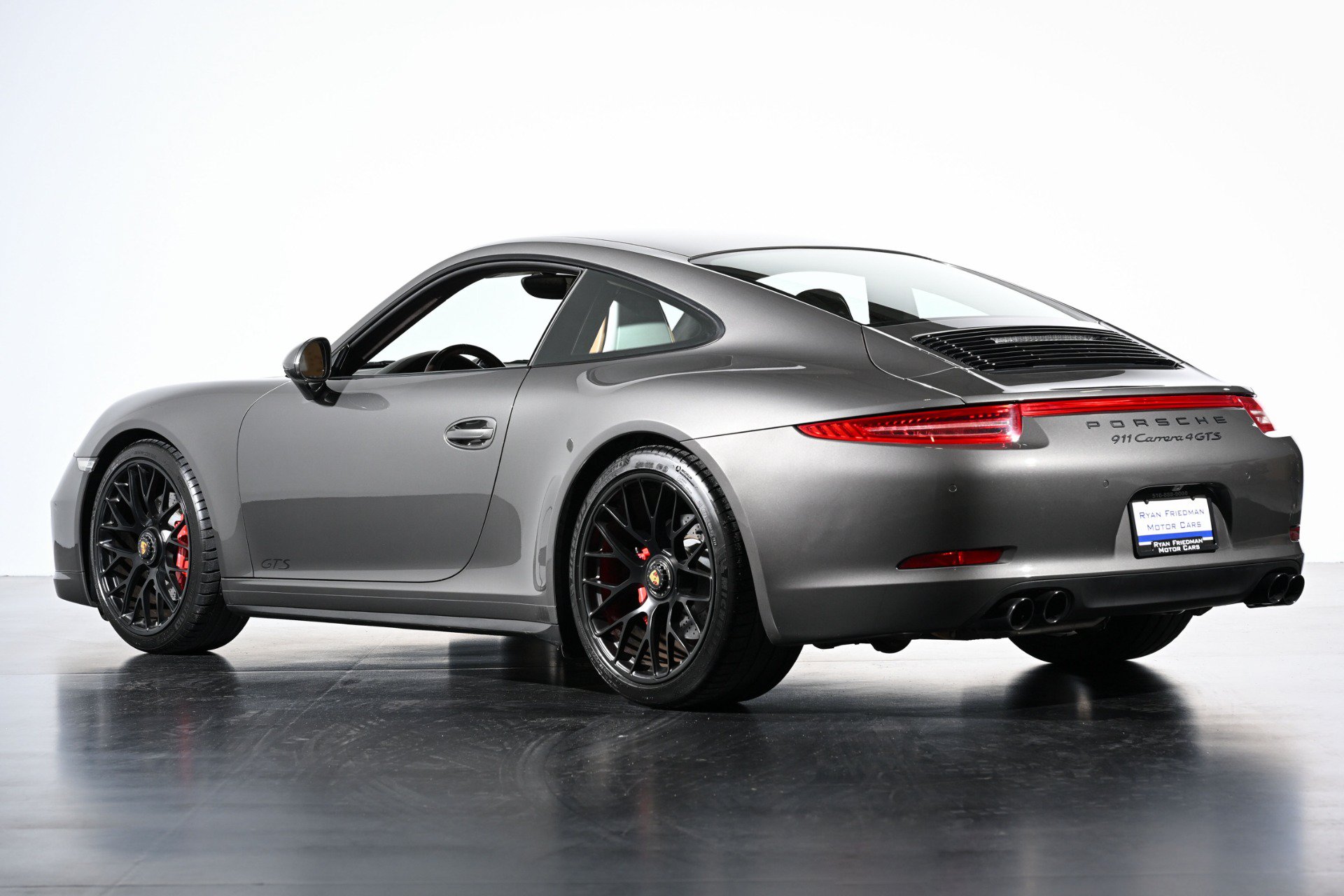 Used 2015 Porsche 911 Carrera 4 GTS AWD/4WD image 11