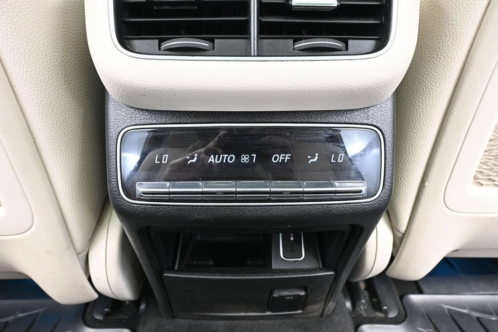 Used 2021 Mercedes-Benz GLS 450 4MATIC image 43