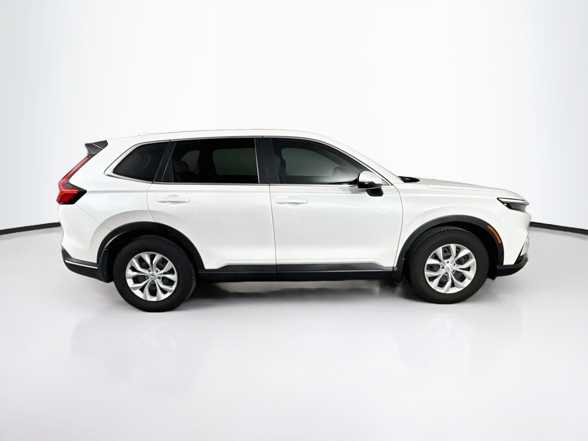 Used 2025 Honda CR-V LX image 2
