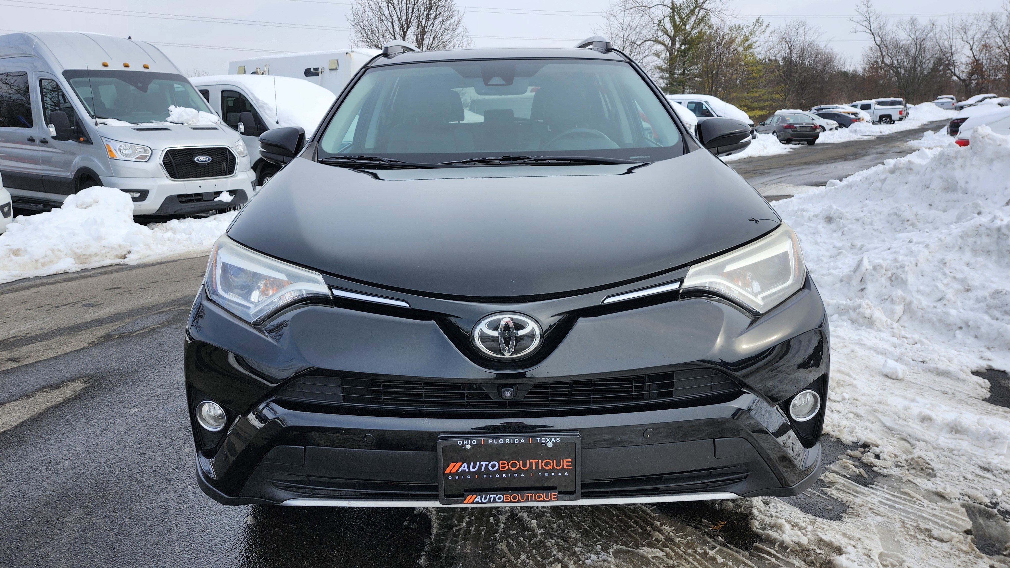 Used 2016 Toyota RAV4 Limited w/ Advanced Technology Package image 11