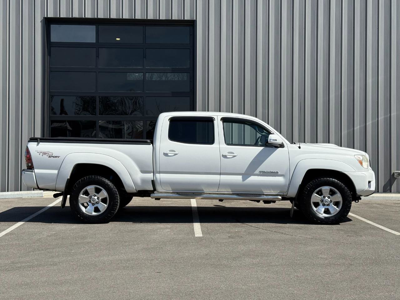 Used 2013 Toyota Tacoma 4x4 Double Cab w/ TRD Sport Pkg image 4
