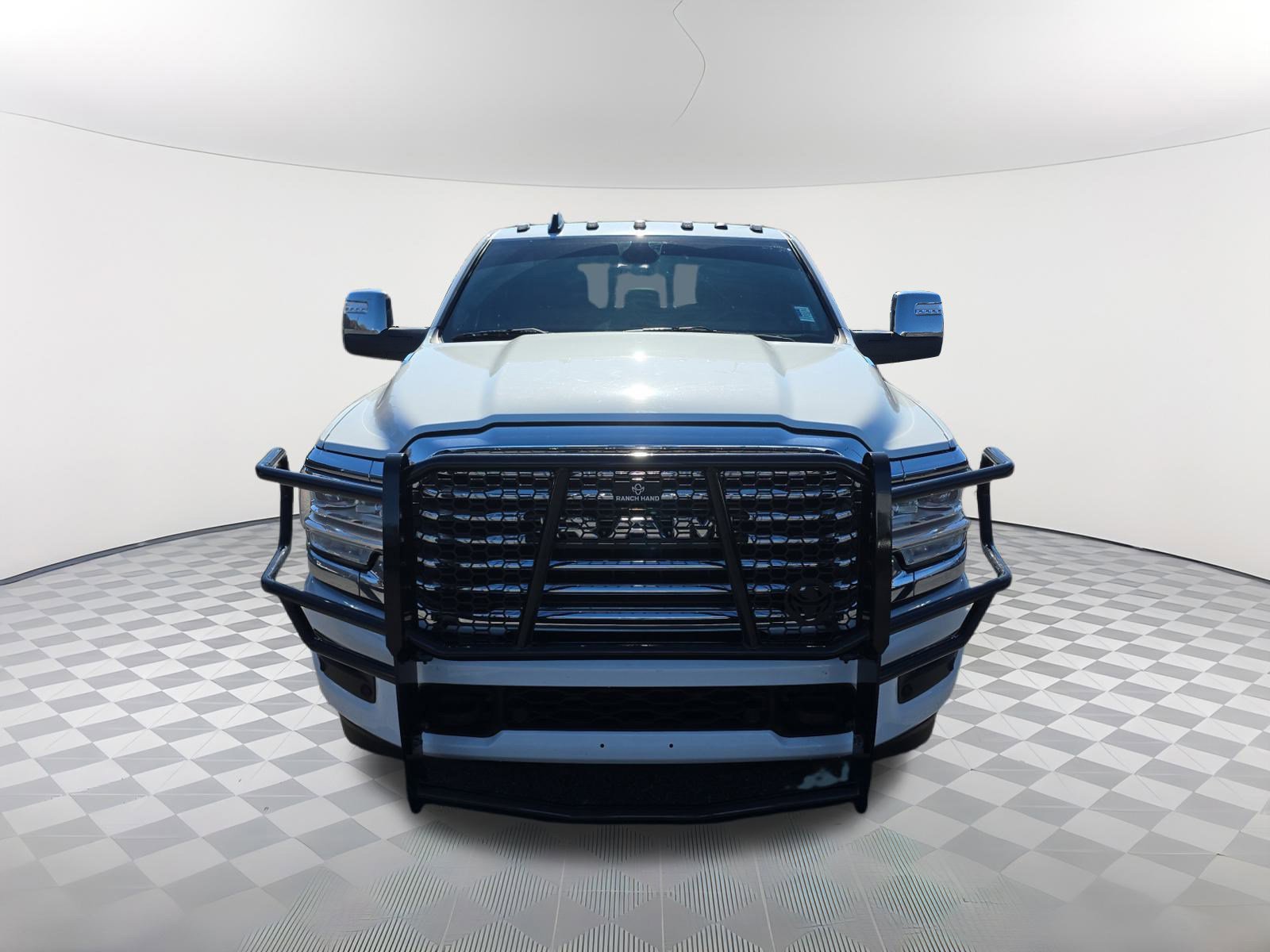 Used 2023 RAM 3500 Limited image 9