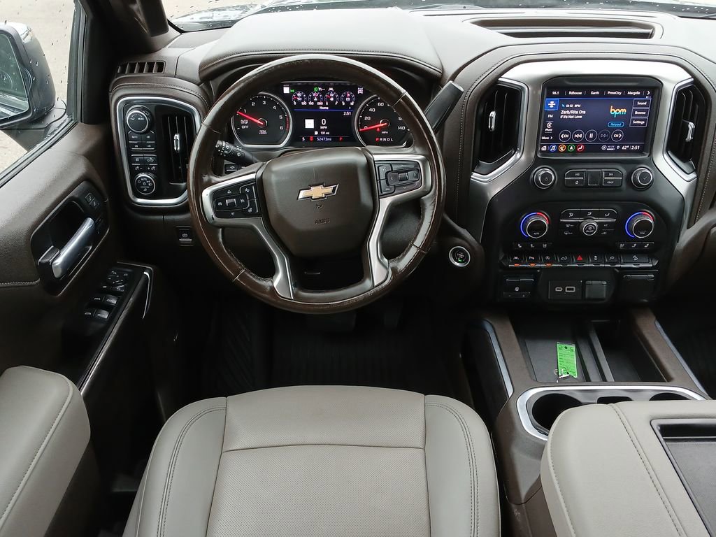 Used 2021 Chevrolet Silverado 1500 LTZ w/ Technology Package AWD/4WD image 12