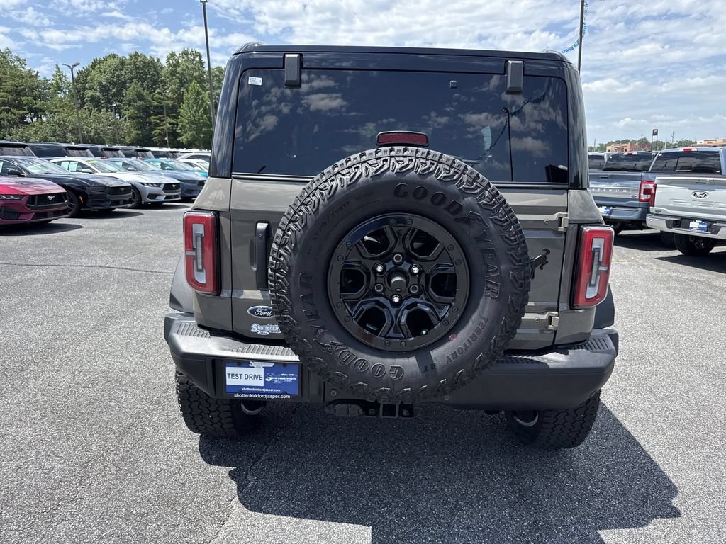 Used 2025 Ford Bronco Badlands AWD/4WD image 6
