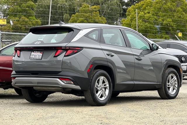 Certified 2025 Hyundai Tucson SE FWD image 5