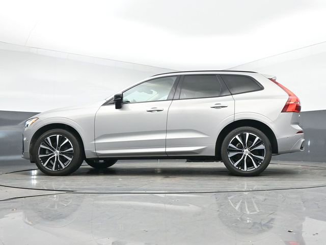Used 2023 Volvo XC60 B5 Plus w/ Protection Package Premier image 13