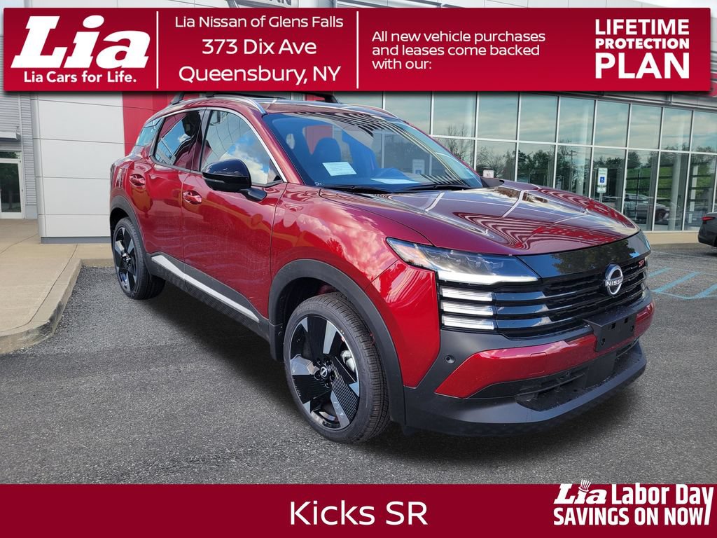 New 2026 Nissan Kicks SR w/ Cold Weather Package