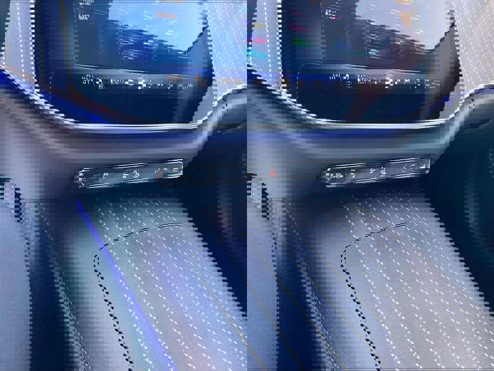 Used 2024 Mercedes-Benz E 450 4MATIC Sedan image 32