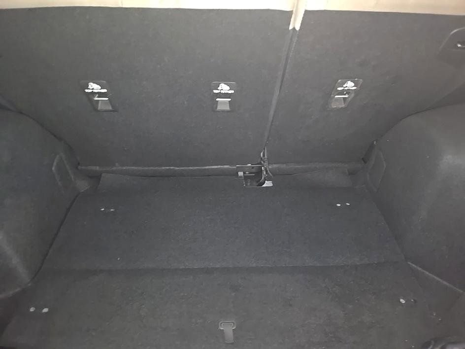 Used 2022 Ford EcoSport S image 25