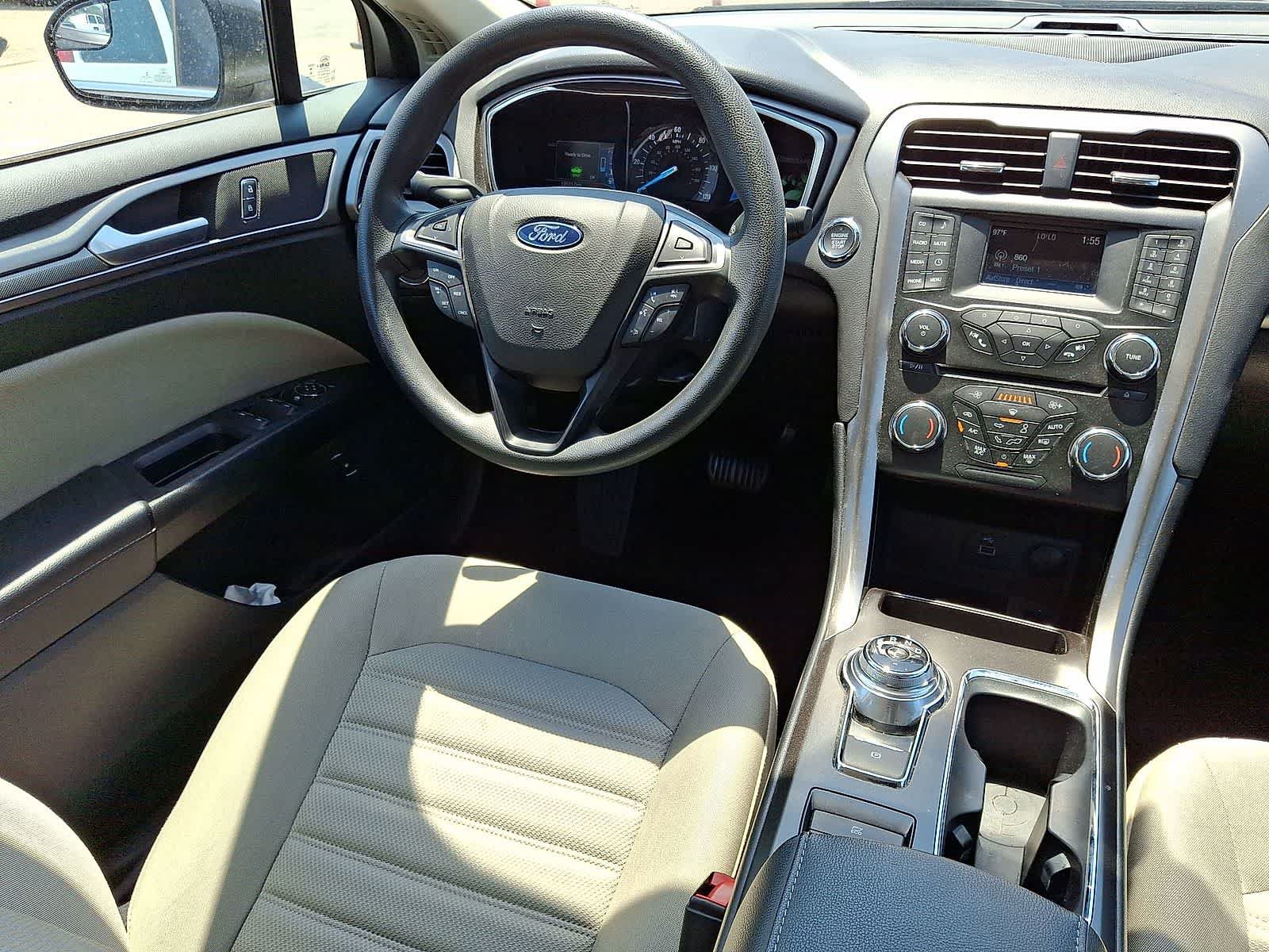 Used 2018 Ford Fusion S FWD image 10