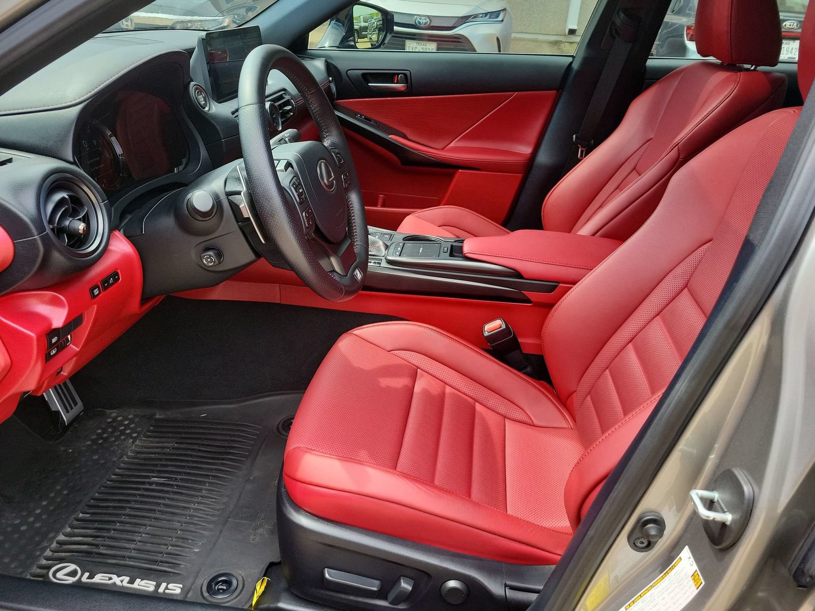 Used 2023 Lexus IS 350 F Sport RWD image 20