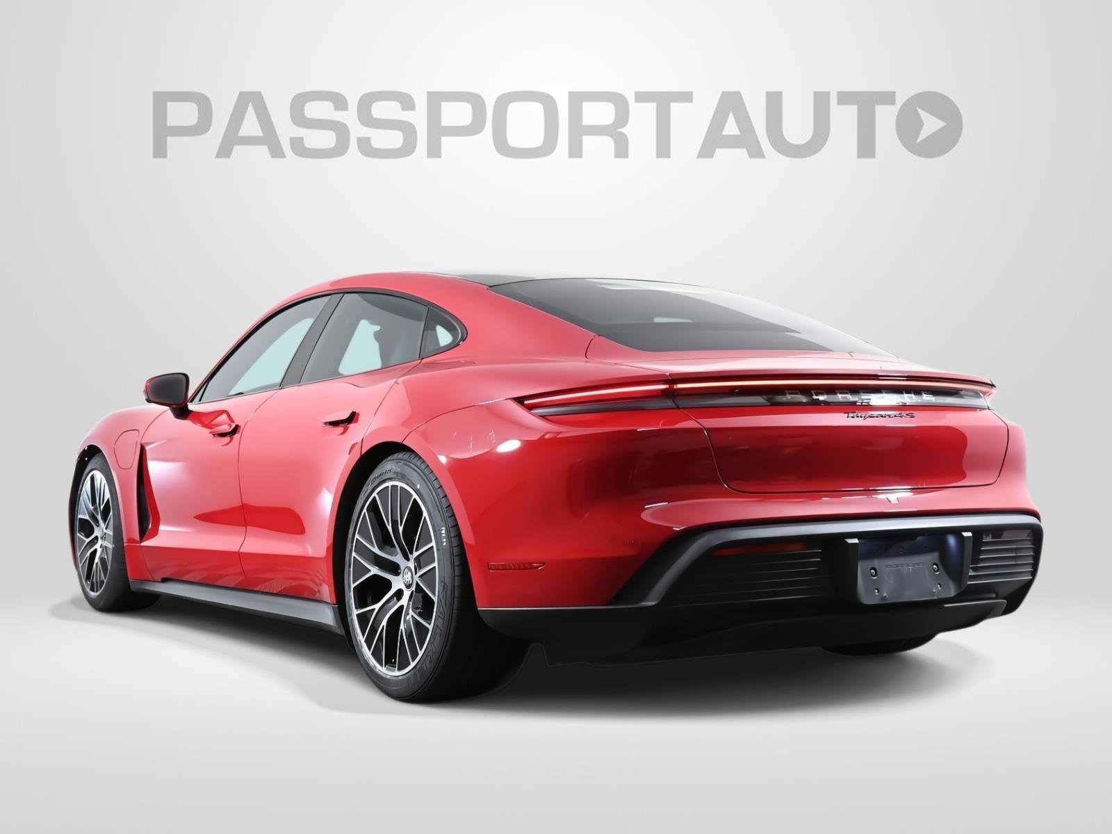 Used 2022 Porsche Taycan 4S image 4