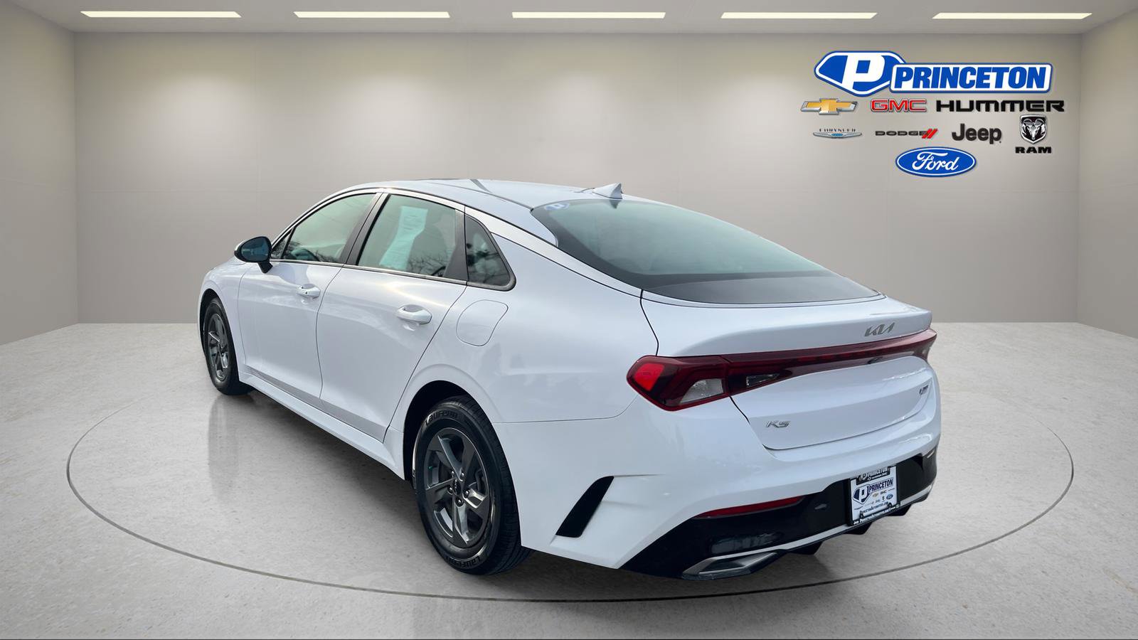 Used 2022 Kia K5 LXS image 5