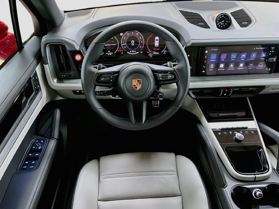 New 2026 Porsche Cayenne S AWD/4WD image 25