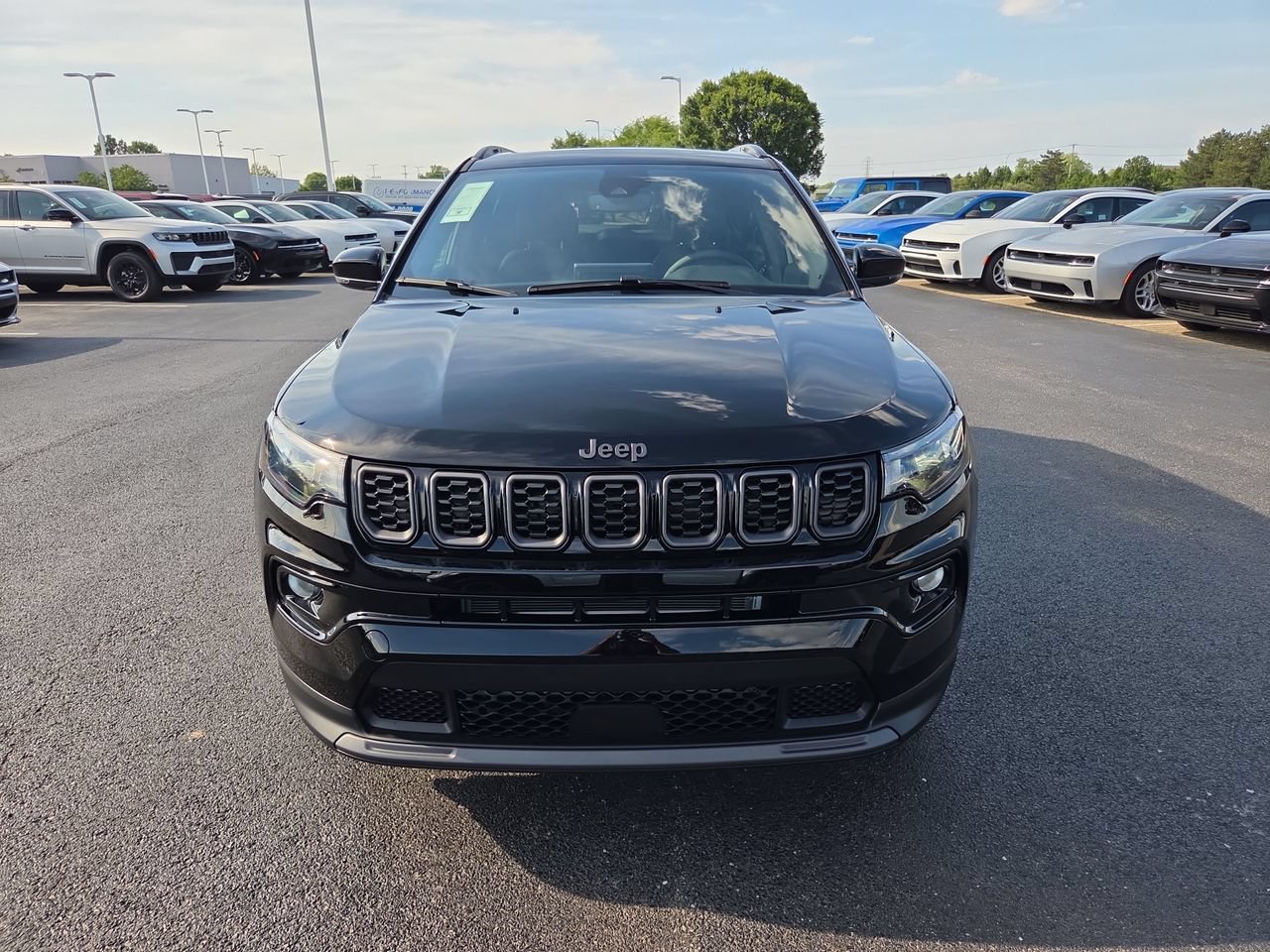New 2026 Jeep Compass Limited w/ Sun, Sound & Navigation Group AWD/4WD image 2