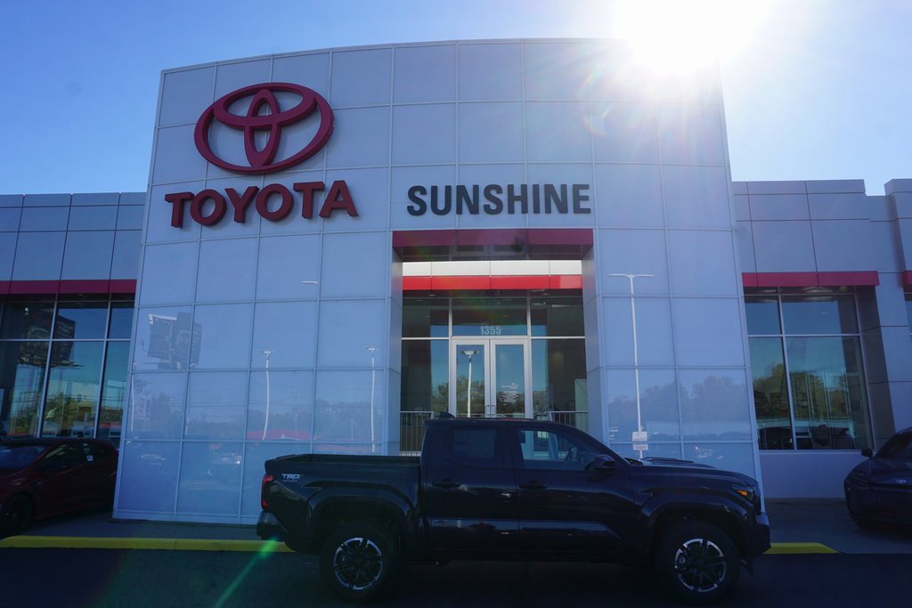 New 2025 Toyota Tacoma TRD Sport video 1