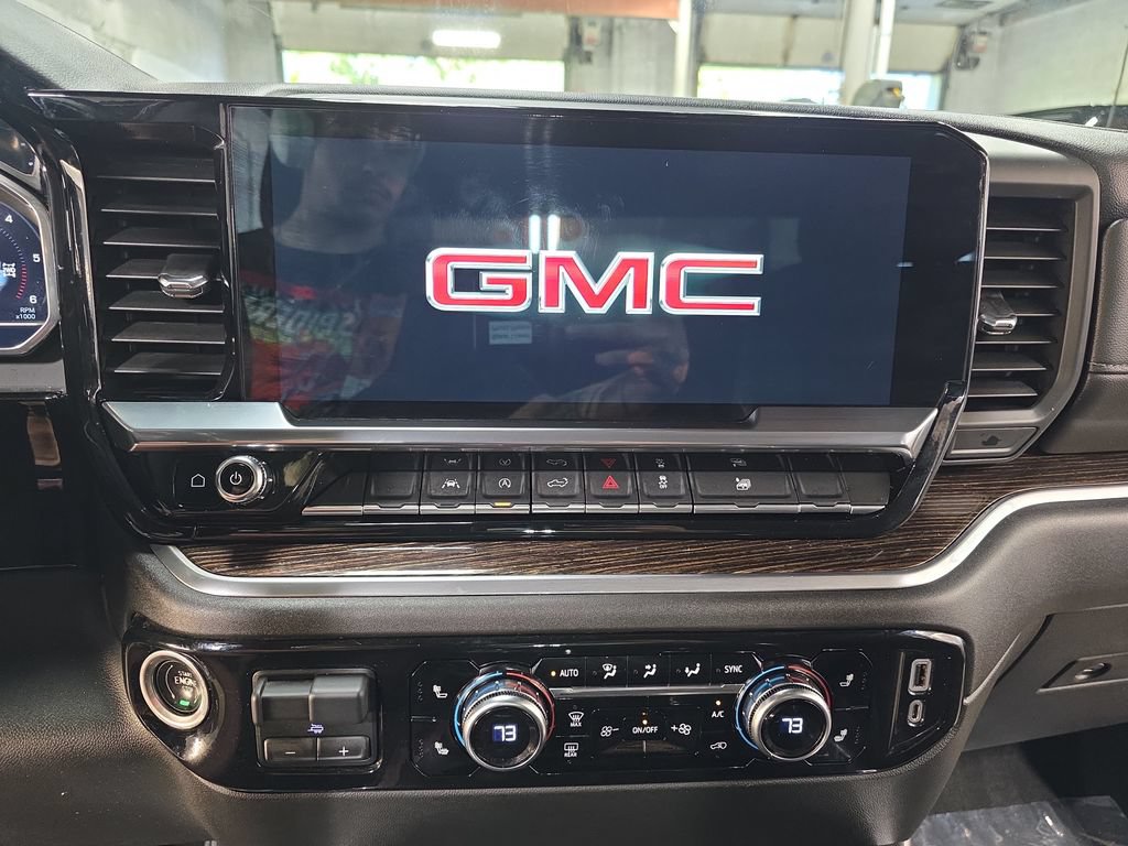 Used 2023 GMC Sierra 1500 Elevation w/ LPO, GMC Protection Package AWD/4WD image 19