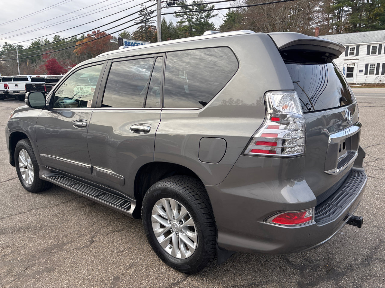 Used 2014 Lexus GX 460 image 3