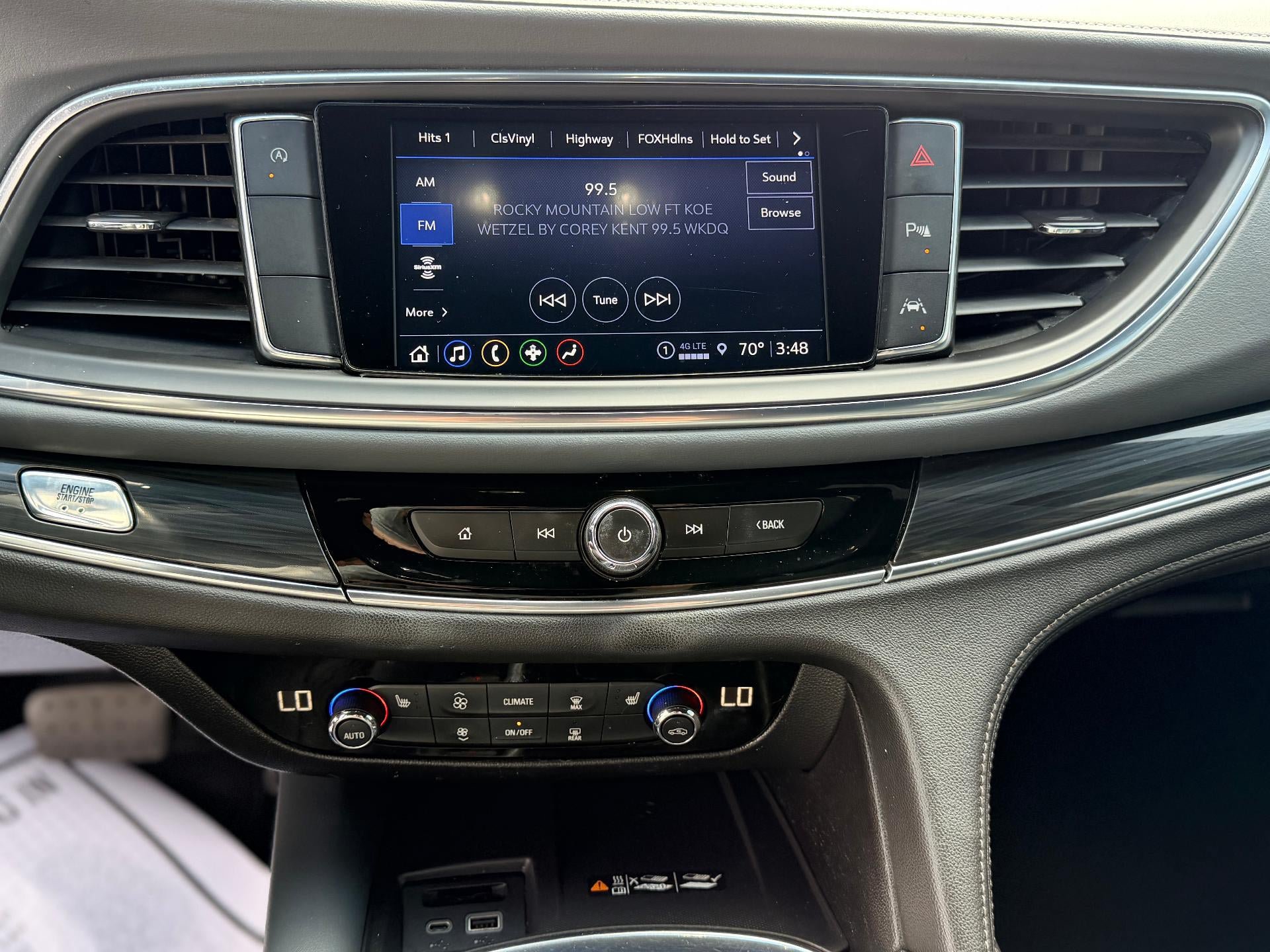 Used 2023 Buick Enclave Essence w/ Experience Buick Package FWD image 16
