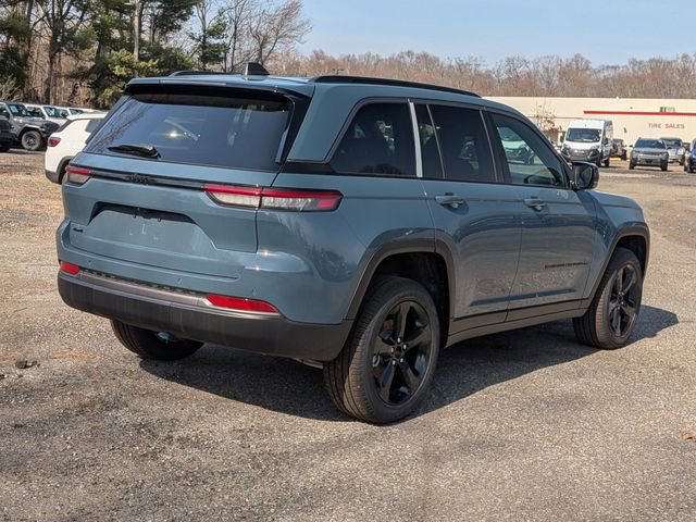 New 2026 Jeep Grand Cherokee Limited w/ Limited Altitude Package image 3