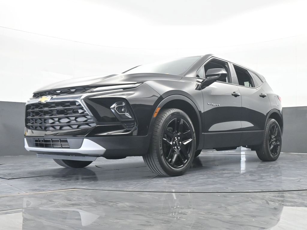 Certified 2023 Chevrolet Blazer LT w/ Driver Confidence Package image 53