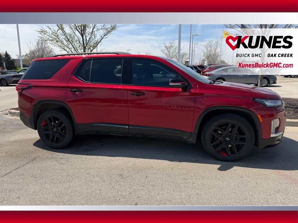 Used 2022 Chevrolet Traverse Premier w/ Redline Edition AWD/4WD image 4