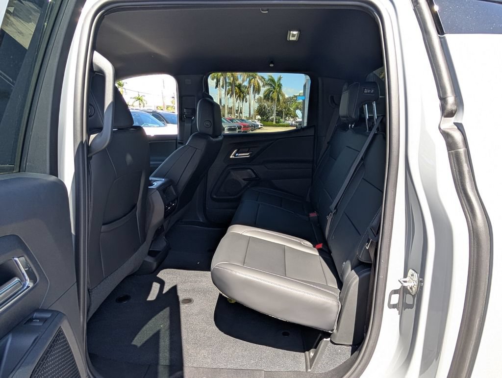 New 2026 Chevrolet Silverado EV LT AWD/4WD image 6