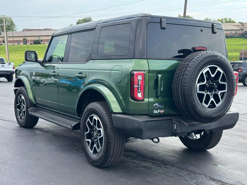 Used 2025 Ford Bronco Outer Banks AWD/4WD image 6