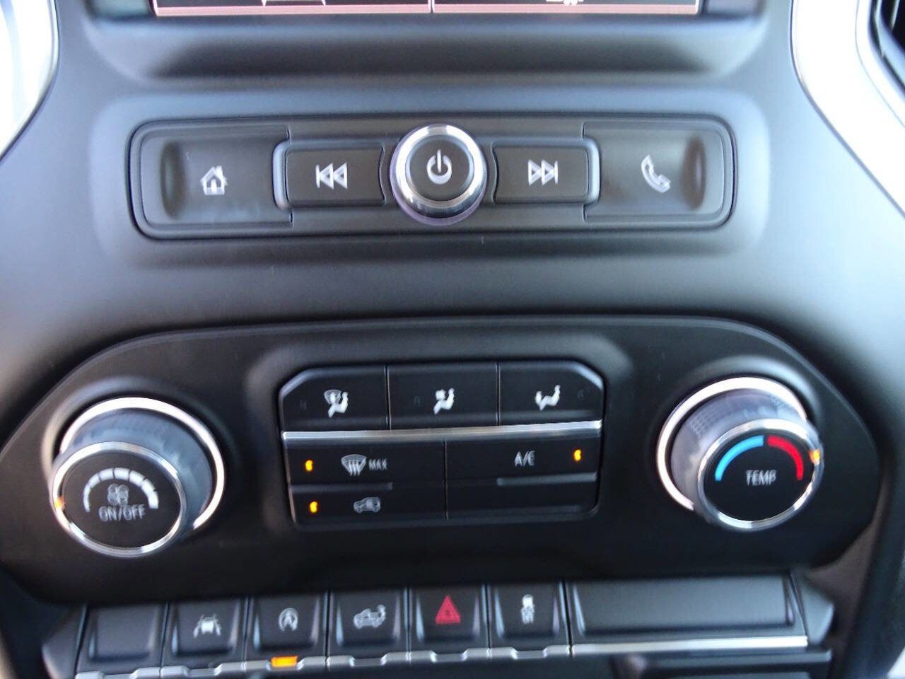 Used 2022 Chevrolet Silverado 1500 W/T image 24