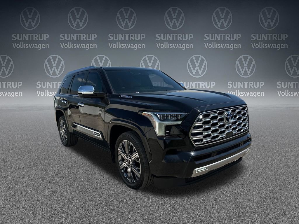 Used 2024 Toyota Sequoia Capstone AWD/4WD image 42