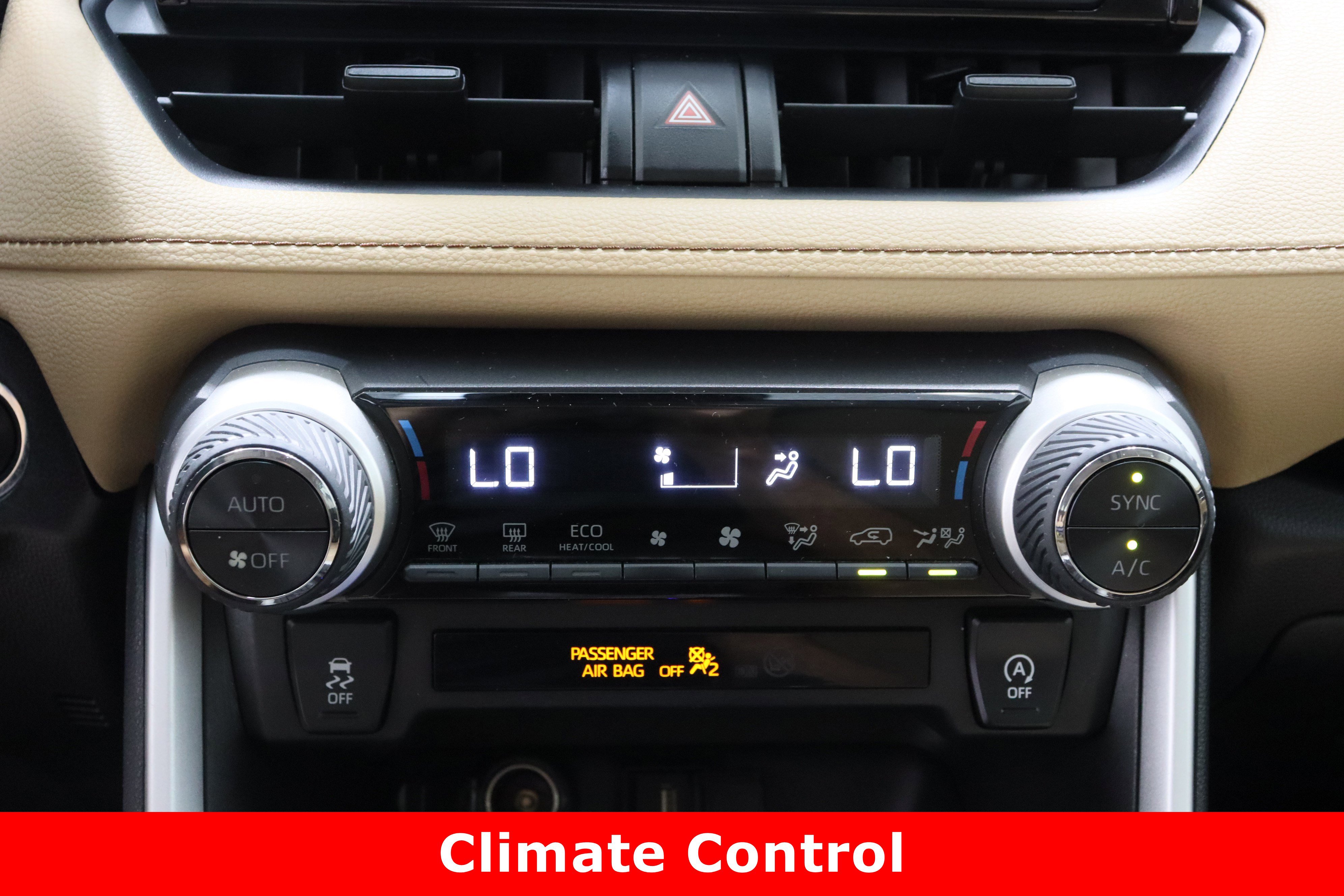 Used 2021 Toyota RAV4 XLE image 20