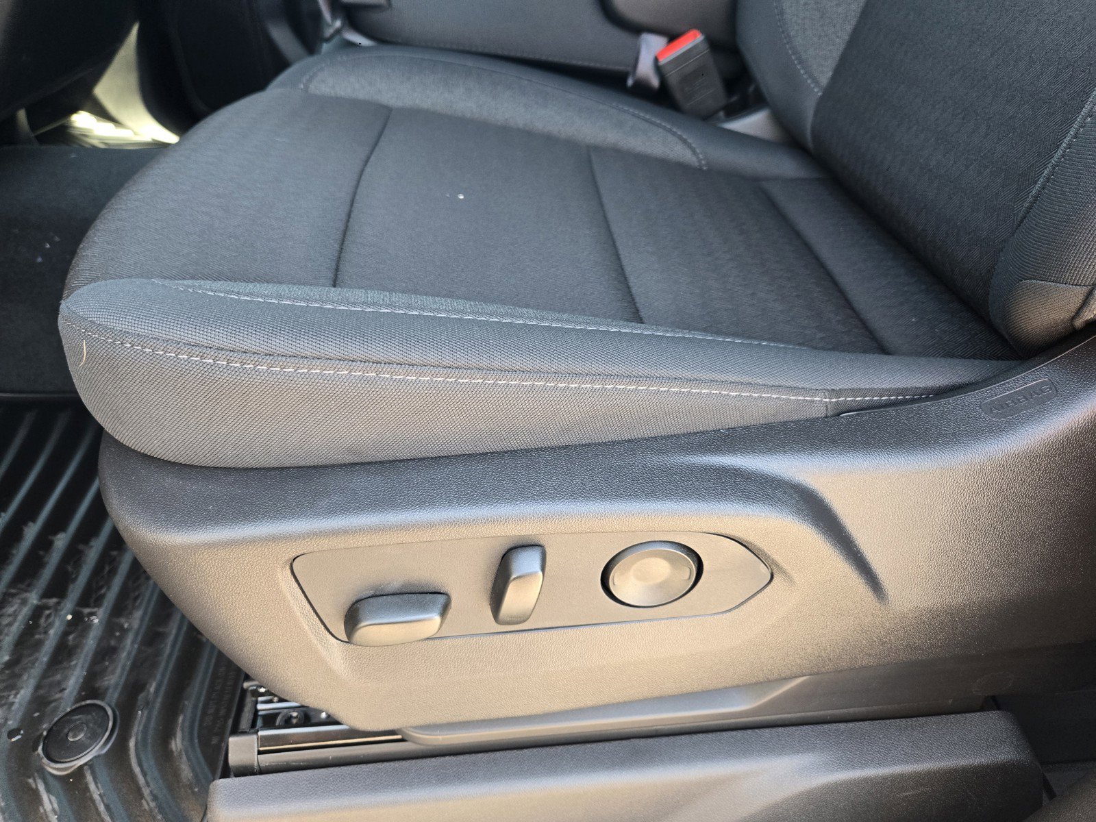 New 2026 Chevrolet Silverado 1500 LT Trail Boss w/ LT Trail Boss Premium Package image 17