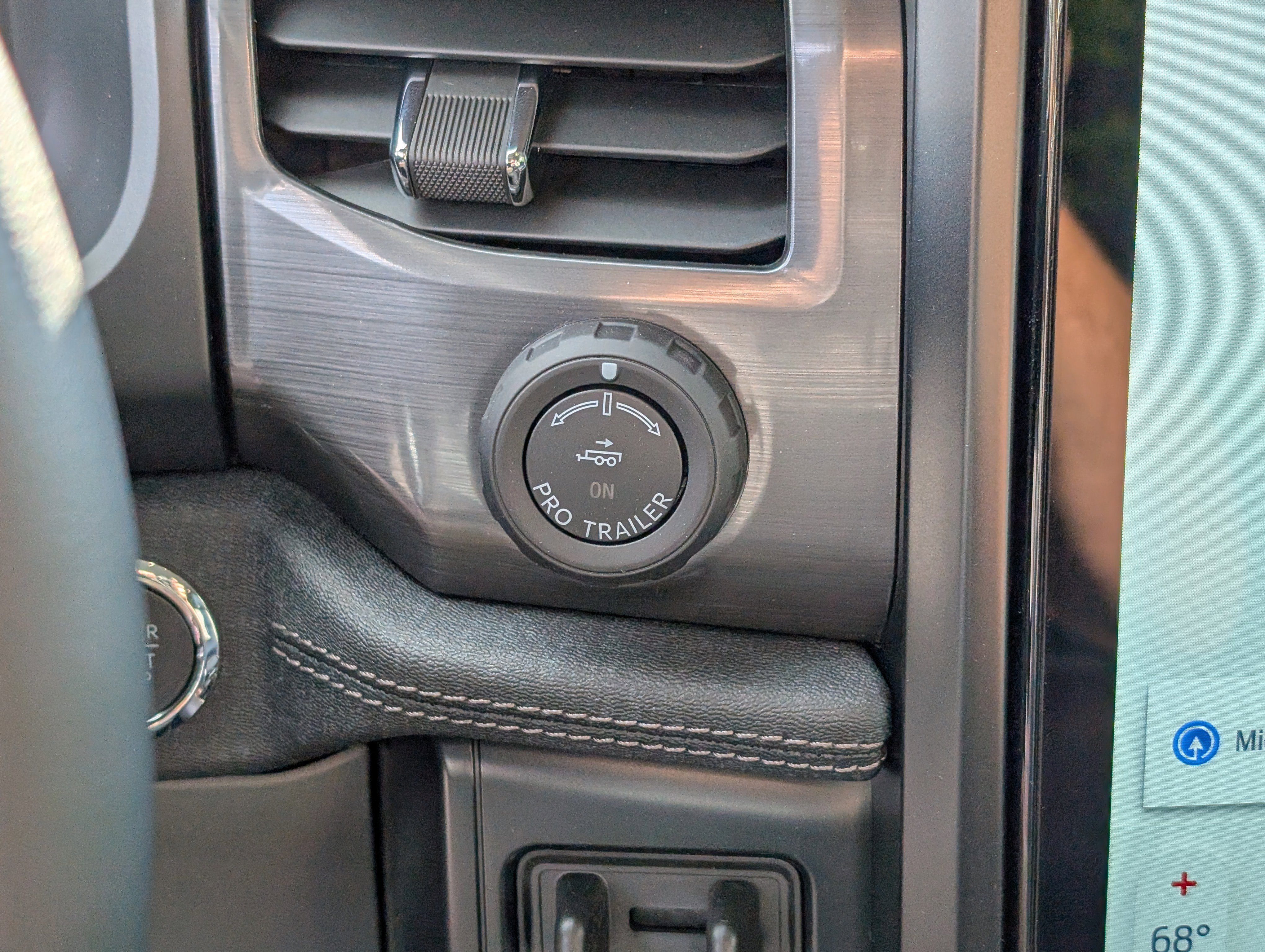 New 2025 Ford F150 Lightning Flash image 24