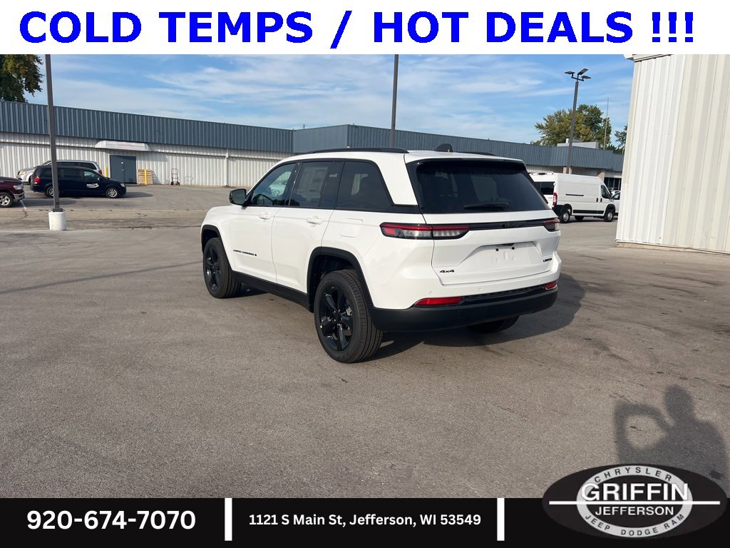 New 2025 Jeep Grand Cherokee Limited w/ Black Appearance Package image 14