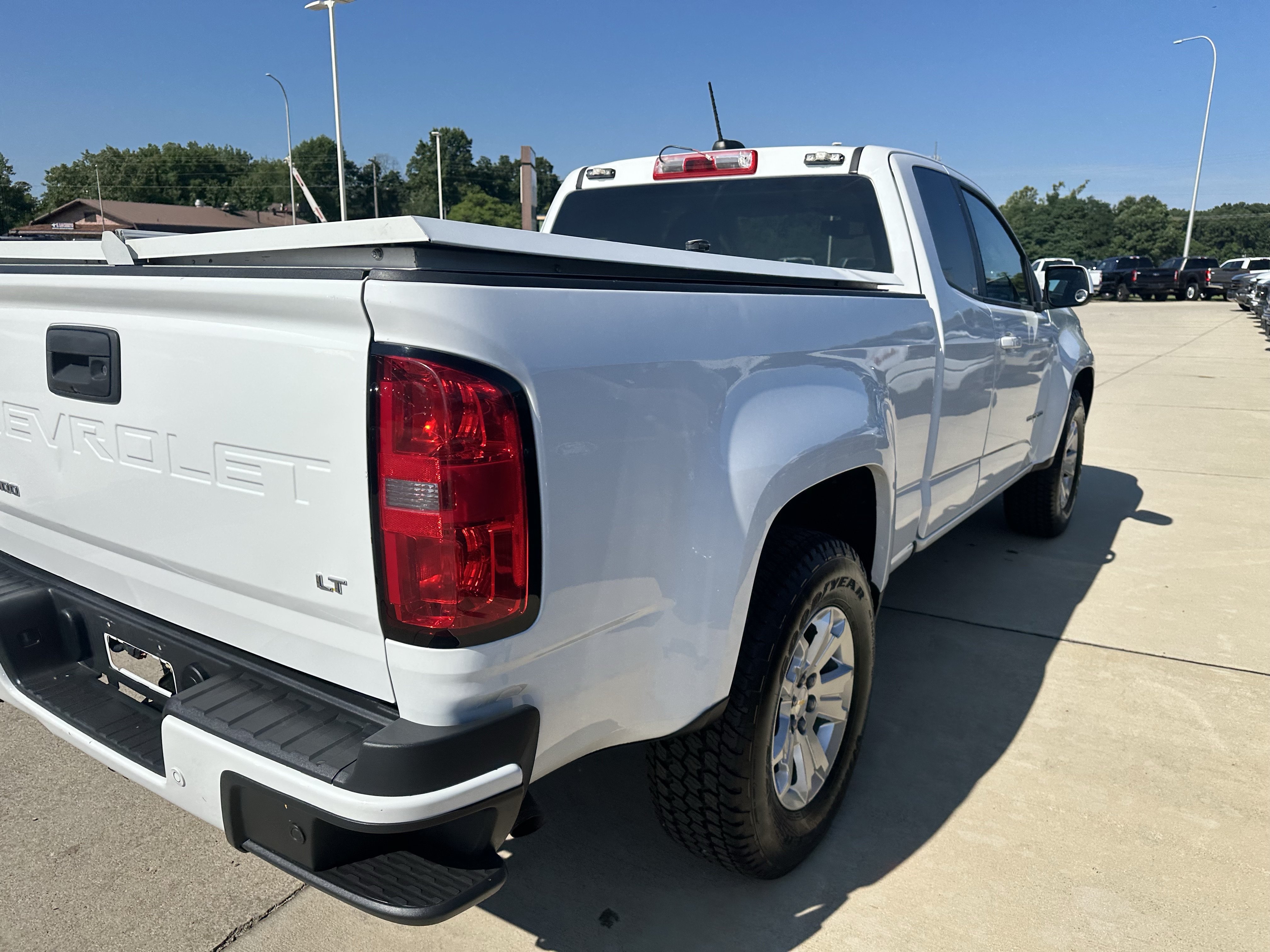 Used 2021 Chevrolet Colorado LT w/ Fleet Safety Package RWD image 2
