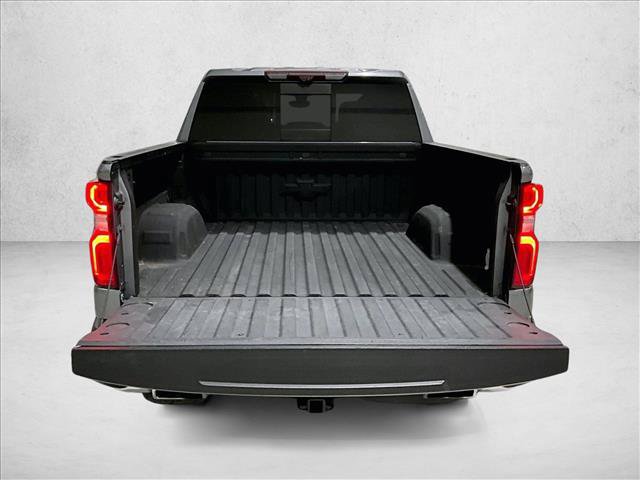Used 2022 Chevrolet Silverado 1500 LTZ w/ LTZ Premium Package AWD/4WD image 30