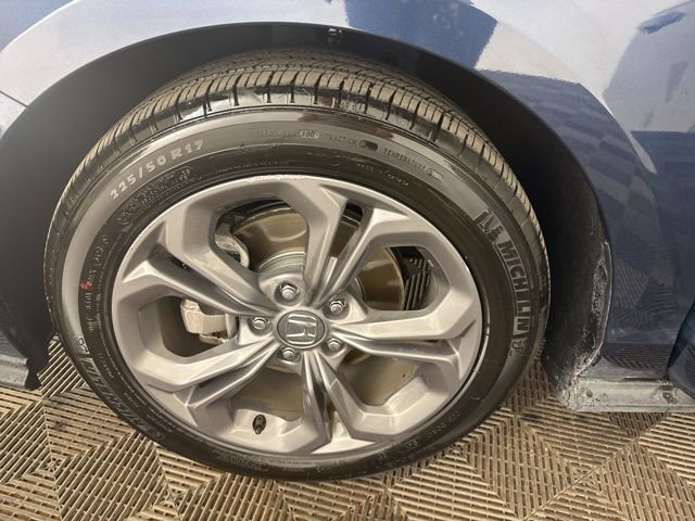 Used 2024 Honda Accord EX image 30