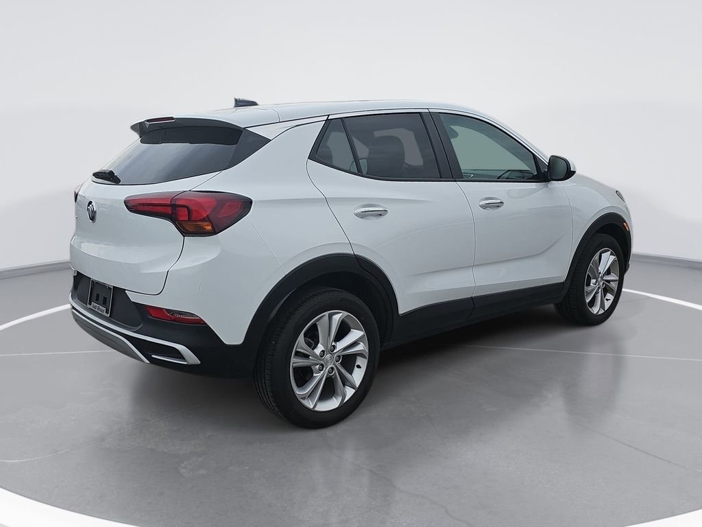 Certified 2023 Buick Encore GX Preferred w/ Cold Weather Comfort Package FWD image 3