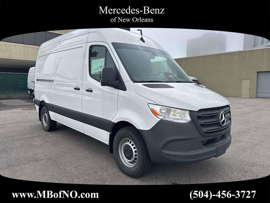 Used 2025 Mercedes-Benz Sprinter 2500 image 1