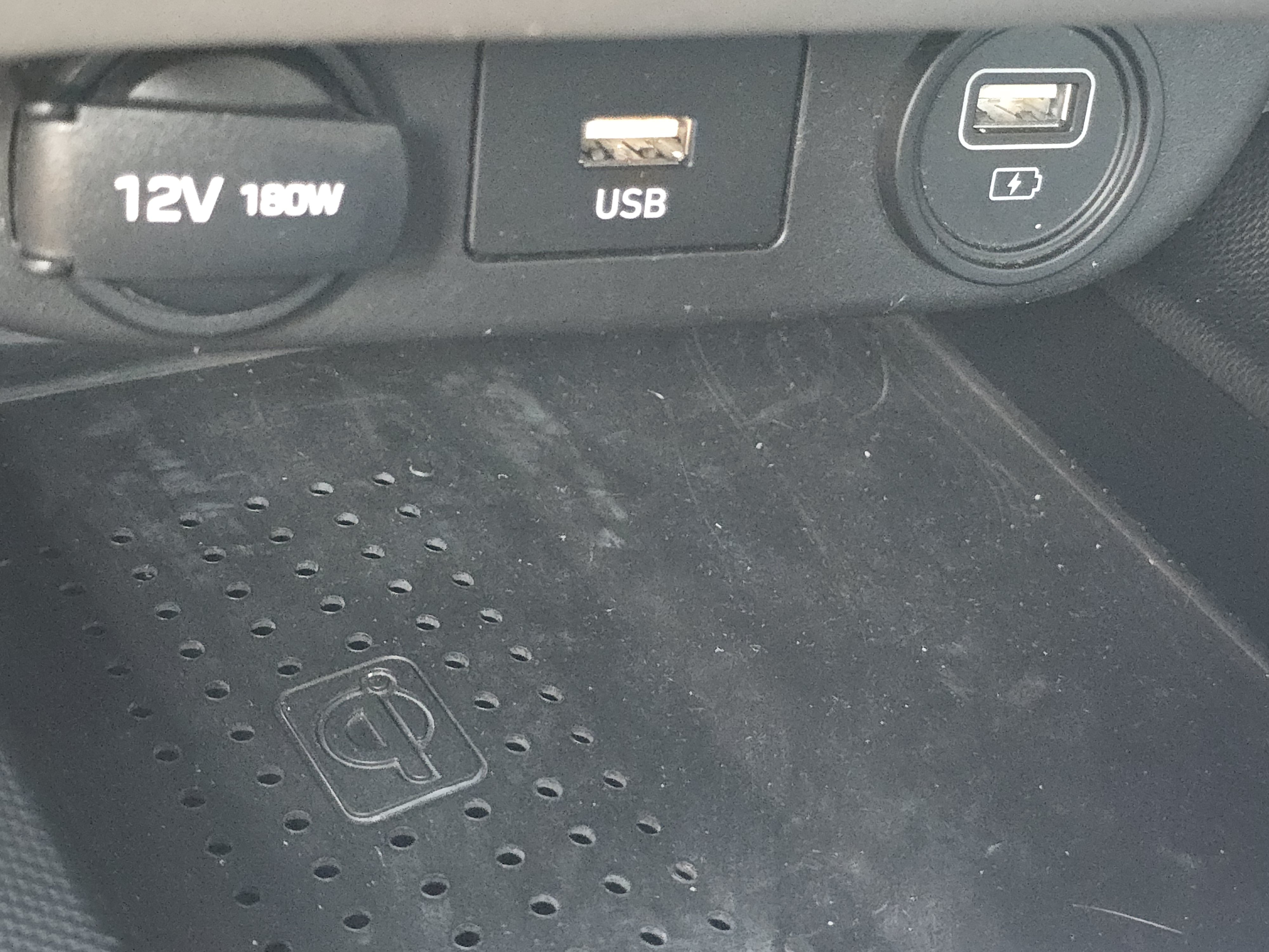 Used 2021 Hyundai Elantra SEL w/ Convenience Package FWD image 17