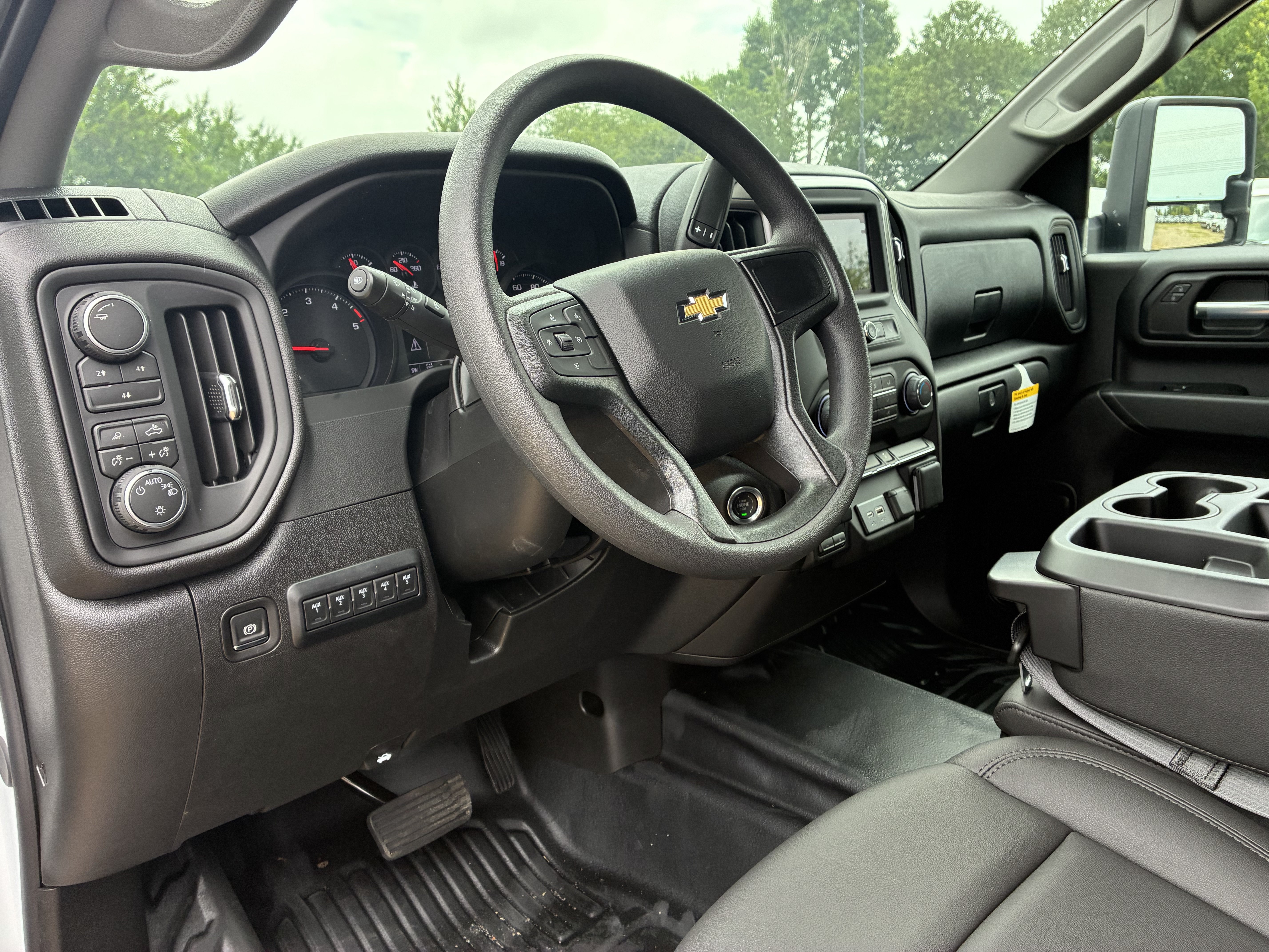 New 2026 Chevrolet Silverado 3500 W/T w/ WT Convenience Package AWD/4WD image 26