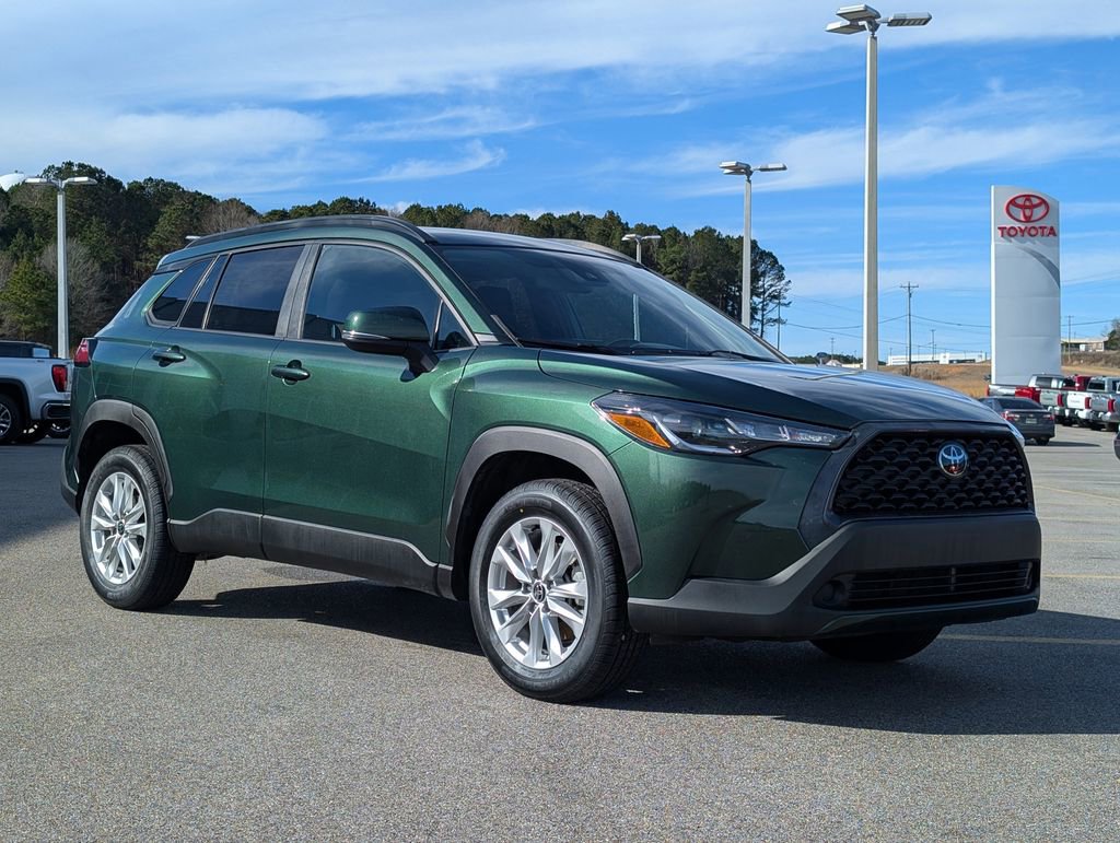 Used 2022 Toyota Corolla Cross LE image 7