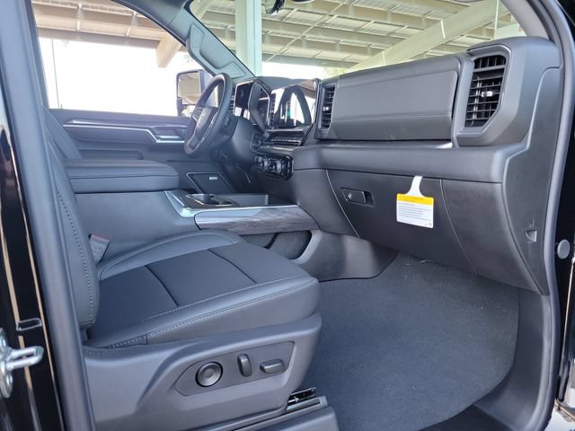 New 2026 Chevrolet Silverado 2500 LTZ w/ LTZ Convenience Package AWD/4WD image 16
