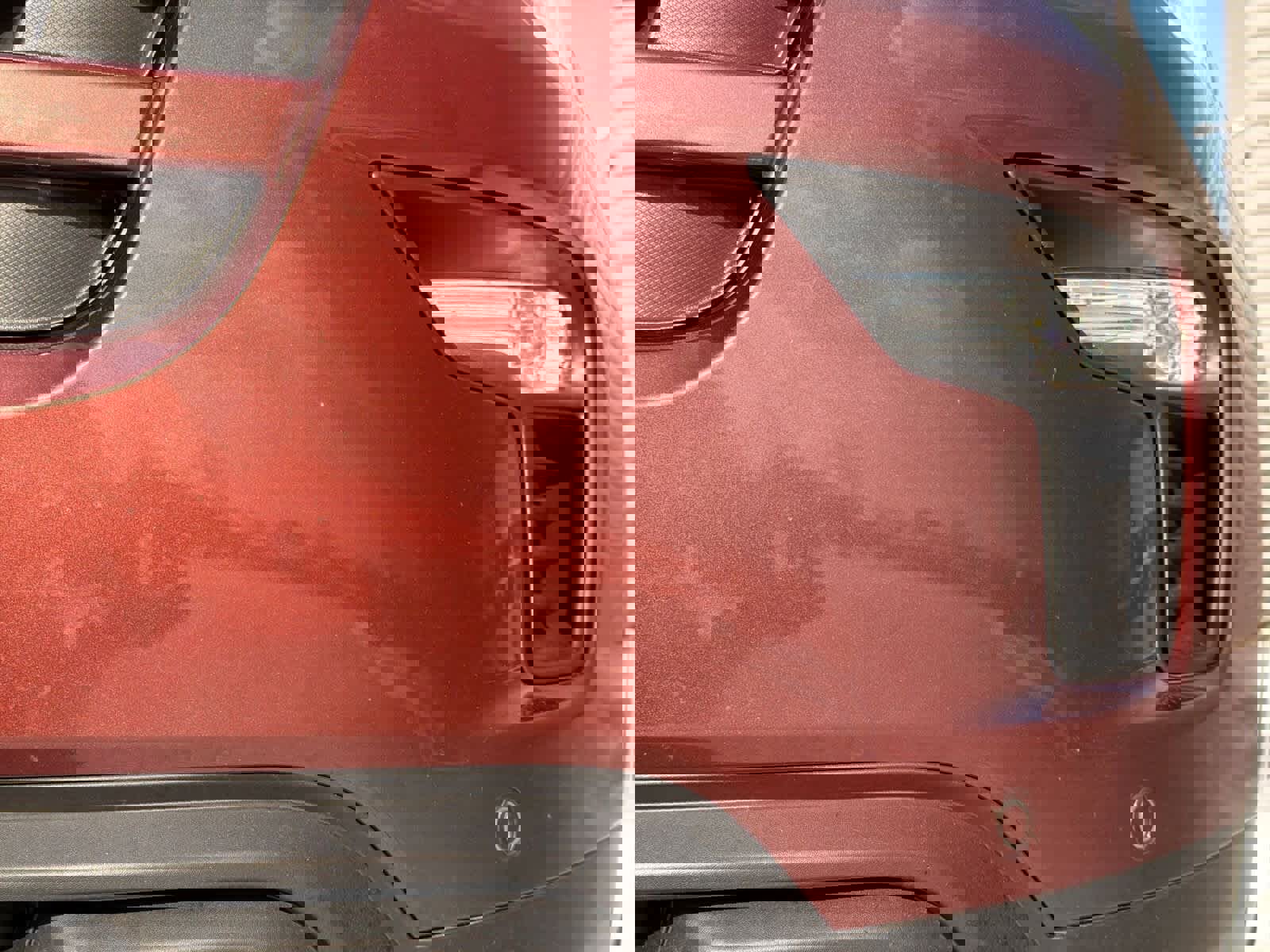 Used 2018 Ford Explorer XLT w/ Equipment Group 202A image 11