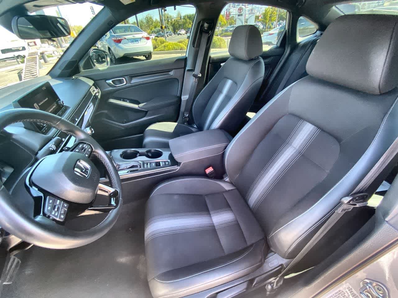 Used 2024 Honda Civic Sport image 11