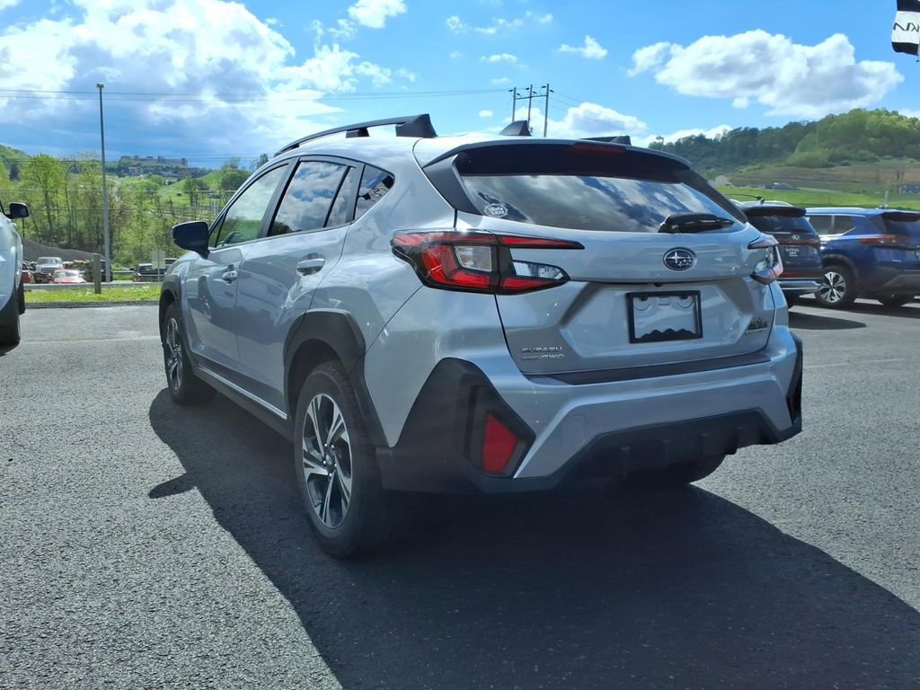 Used 2024 Subaru Crosstrek 2.0i Premium w/ Crosstrek Mirror Package AWD/4WD image 9