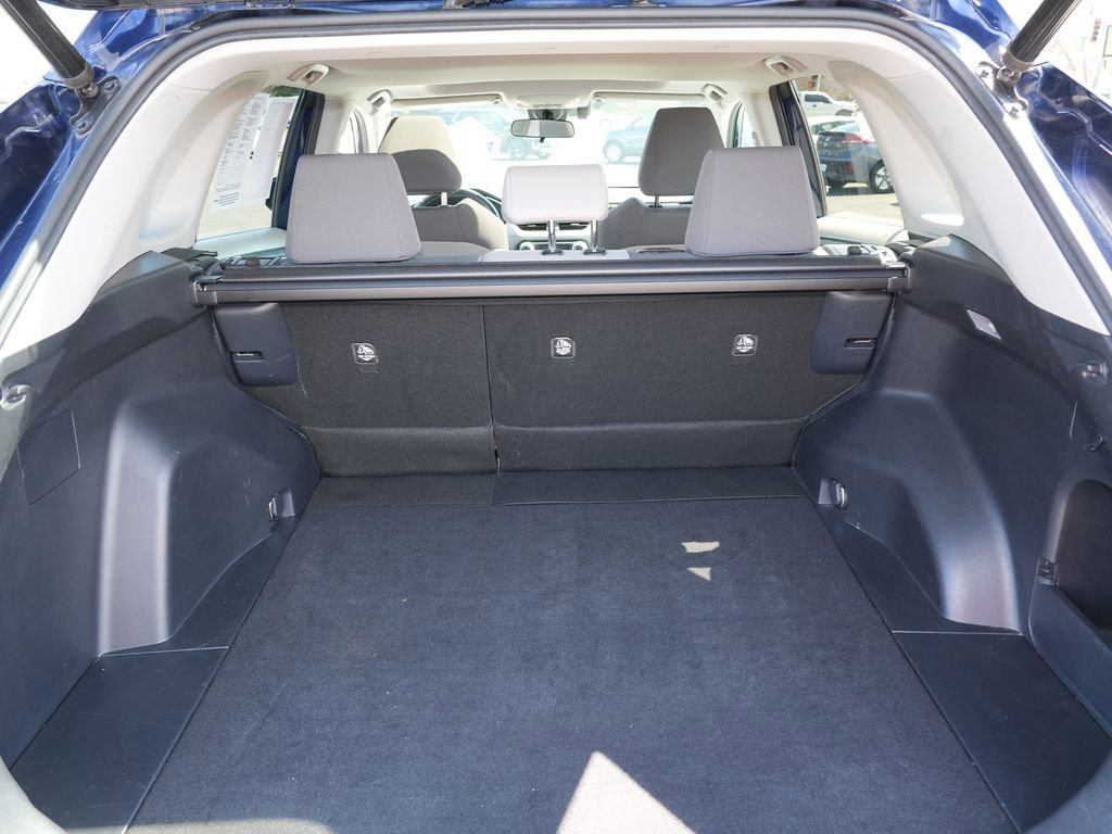 Used 2019 Toyota RAV4 XLE w/ Convenience Package AWD/4WD image 27